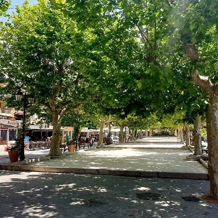 Climat. 4 Pers. Avec Parking Privatif Au Lavandou, Proche Centre Et - Fr-1-251-390 Lägenhet Le Lavandou