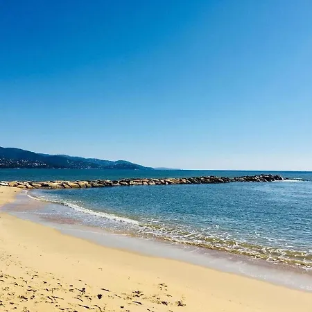 Climat. 4 Pers. Avec Parking Privatif Au Lavandou, Proche Centre Et - Fr-1-251-390 Апартаменти *