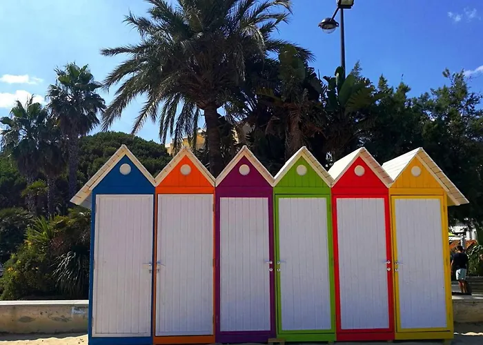 Appartamento Climat. 4 Pers. Avec Parking Privatif Au Lavandou, Proche Centre Et - Fr-1-251-390 *